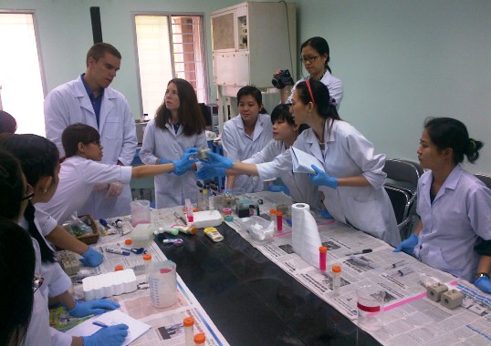 Alternatives to animal testing training programme in Vietnam for government scientists, funded by Cruelty Free International.