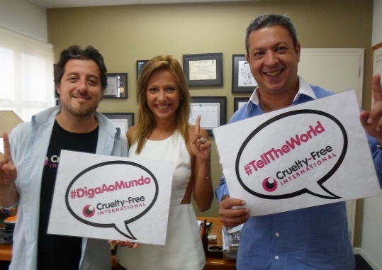 Frank Alarcon, Cruelty Free International Brazil Campaign Manager, with Luisa Mell and Deputy Ricardo Izar campaigning for a ban on animal testing for cosmetics in Brazil